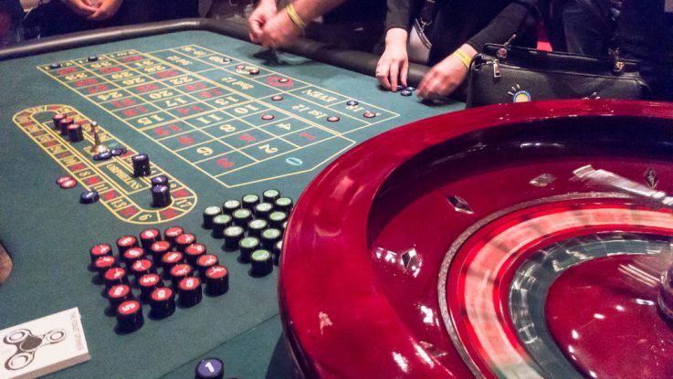 پاکستان میں T2 CLUB کا آن لائن کیسینو سیکشن کھولیں۔